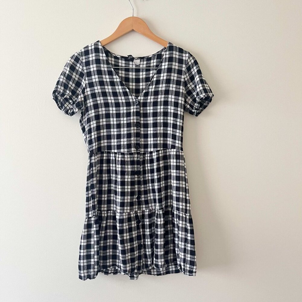 H&M Black and White Cuffed Sleeve Mini Sundress